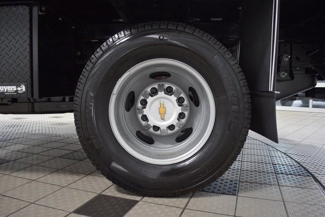 2025 Chevrolet Silverado 3500 HD Chassis Cab Work Truck - 22868358 - 22