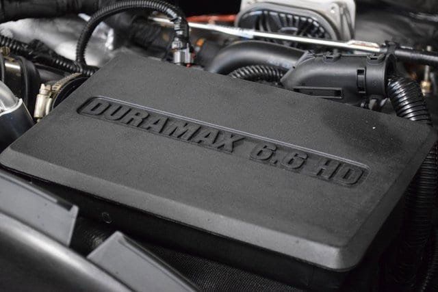 2025 Chevrolet Silverado 3500 HD Chassis Cab Work Truck - 22868358 - 24