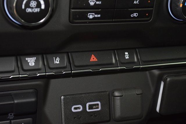 2025 Chevrolet Silverado 3500 HD Chassis Cab Work Truck - 22868358 - 28