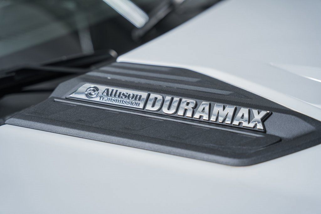 2025 Chevrolet Silverado 3500 HD Chassis Cab Work Truck - 22868359 - 10