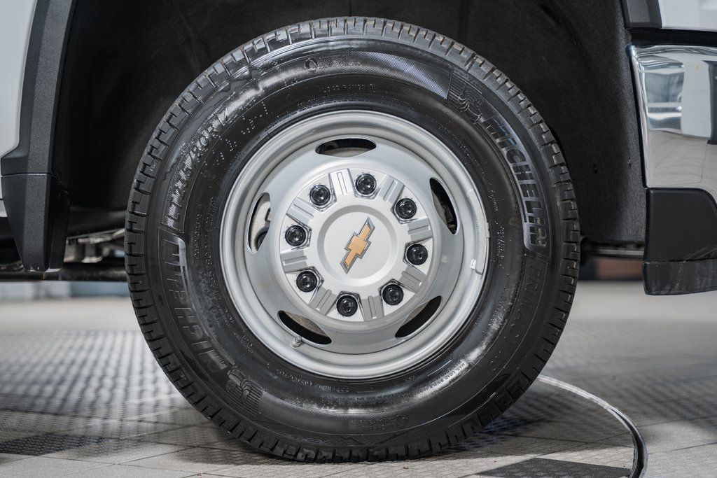 2025 Chevrolet Silverado 3500 HD Chassis Cab Work Truck - 22868359 - 14