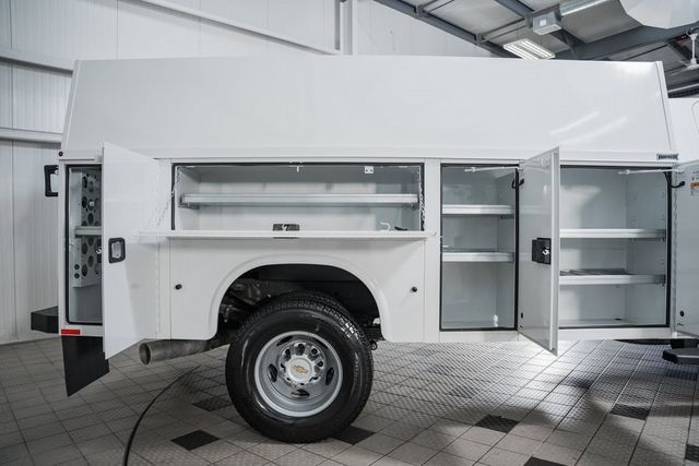 2025 Chevrolet Silverado 3500 HD Chassis Cab Work Truck - 22868359 - 18