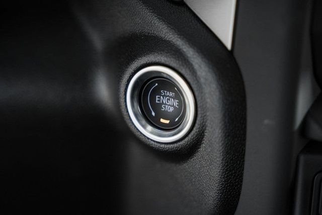 2025 Chevrolet Silverado 3500 HD Chassis Cab Work Truck - 22868359 - 29