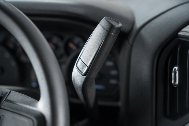 2025 Chevrolet Silverado 3500 HD Chassis Cab Work Truck - 22868359 - 30