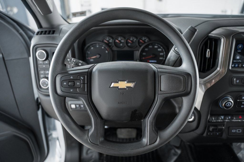 2025 Chevrolet Silverado 3500 HD Chassis Cab Work Truck - 22868359 - 32