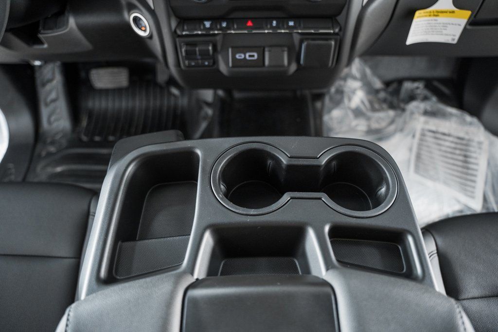 2025 Chevrolet Silverado 3500 HD Chassis Cab Work Truck - 22868359 - 33