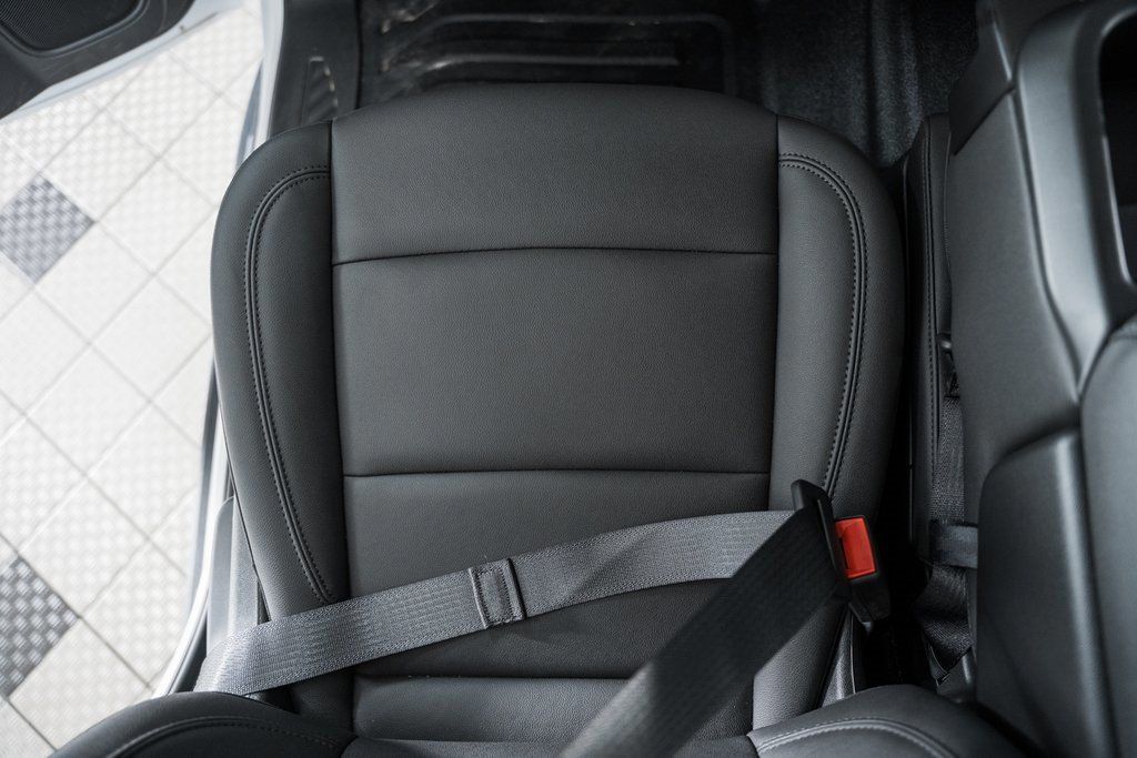 2025 Chevrolet Silverado 3500 HD Chassis Cab Work Truck - 22868359 - 34