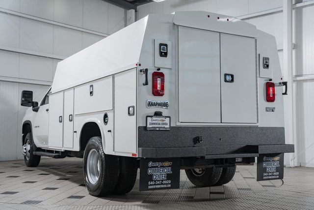 2025 Chevrolet Silverado 3500 HD Chassis Cab Work Truck - 22868359 - 4