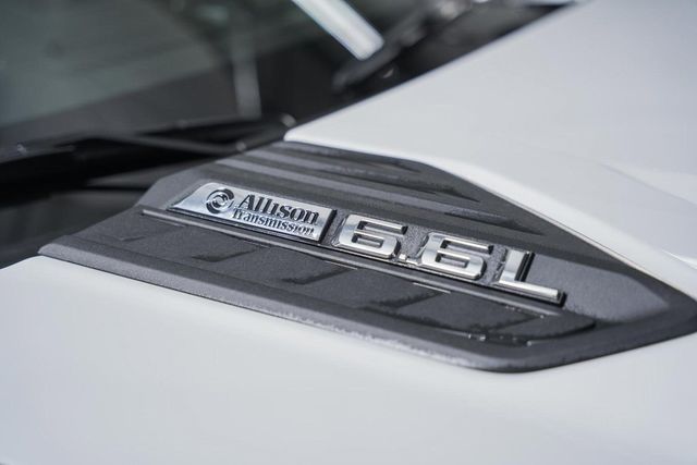 2025 Chevrolet Silverado 3500 HD Chassis Cab Work Truck - 22868361 - 10