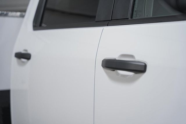 2025 Chevrolet Silverado 3500 HD Chassis Cab Work Truck - 22868361 - 13