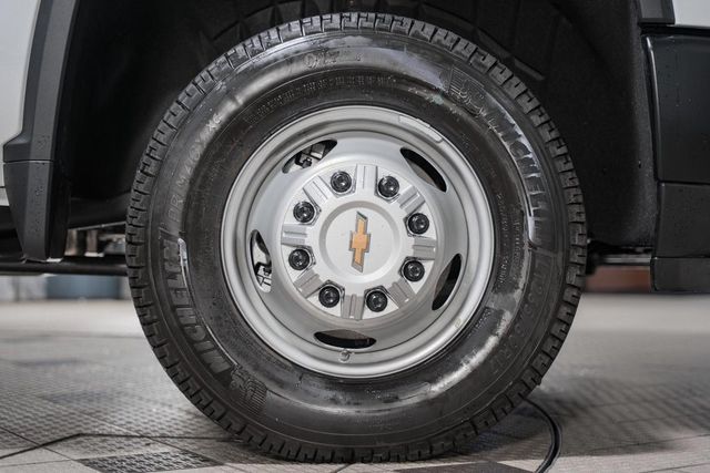 2025 Chevrolet Silverado 3500 HD Chassis Cab Work Truck - 22868361 - 14