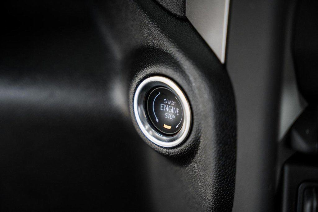 2025 Chevrolet Silverado 3500 HD Chassis Cab Work Truck - 22868361 - 25