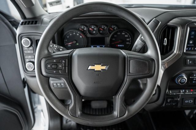 2025 Chevrolet Silverado 3500 HD Chassis Cab Work Truck - 22868361 - 28