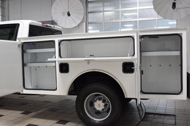 2025 Chevrolet Silverado 3500 HD Chassis Cab Work Truck - 22868362 - 26