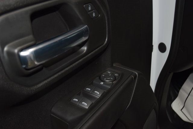 2025 Chevrolet Silverado 3500 HD Chassis Cab Work Truck - 22868362 - 40