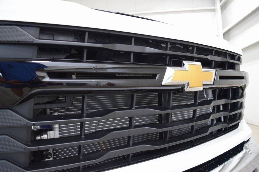 2025 Chevrolet Silverado 3500 HD Chassis Cab Work Truck - 22871177 - 10