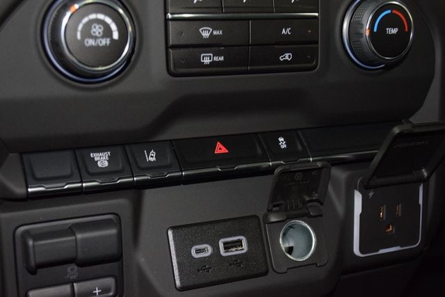 2025 Chevrolet Silverado 3500 HD Chassis Cab Work Truck - 22871177 - 33