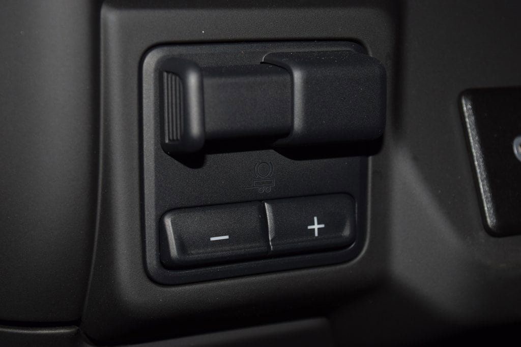 2025 Chevrolet Silverado 3500 HD Chassis Cab Work Truck - 22871177 - 34