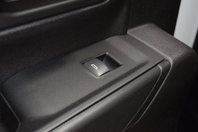 2025 Chevrolet Silverado 3500 HD Chassis Cab Work Truck - 22871178 - 39