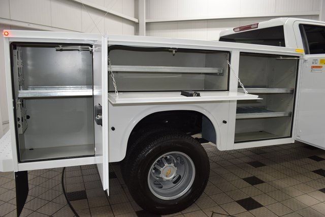2025 Chevrolet Silverado 3500 HD Chassis Cab Work Truck - 22871178 - 46