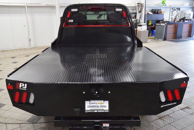 2025 Chevrolet Silverado 3500 HD Chassis Cab Work Truck - 22878219 - 3