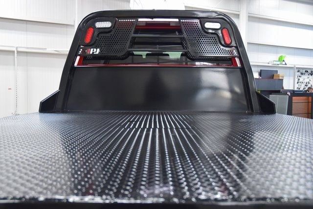 2025 Chevrolet Silverado 3500 HD Chassis Cab Work Truck - 22878220 - 15