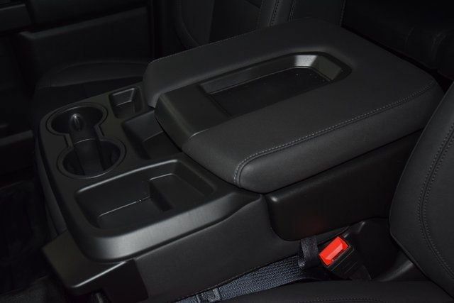 2025 Chevrolet Silverado 3500 HD Chassis Cab Work Truck - 22878220 - 29