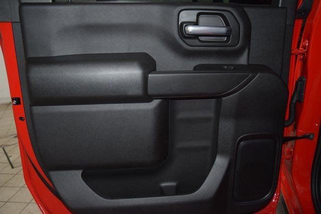 2025 Chevrolet Silverado 3500 HD Chassis Cab Work Truck - 22878220 - 32