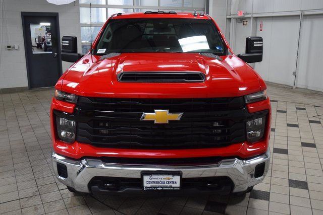 2025 Chevrolet Silverado 3500 HD Chassis Cab Work Truck - 22878221 - 1