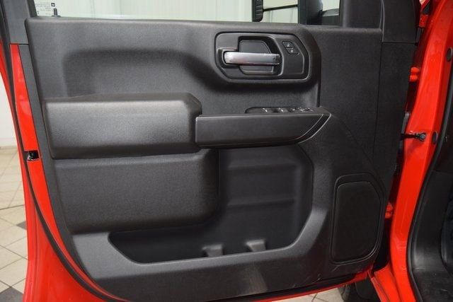 2025 Chevrolet Silverado 3500 HD Chassis Cab Work Truck - 22878221 - 35