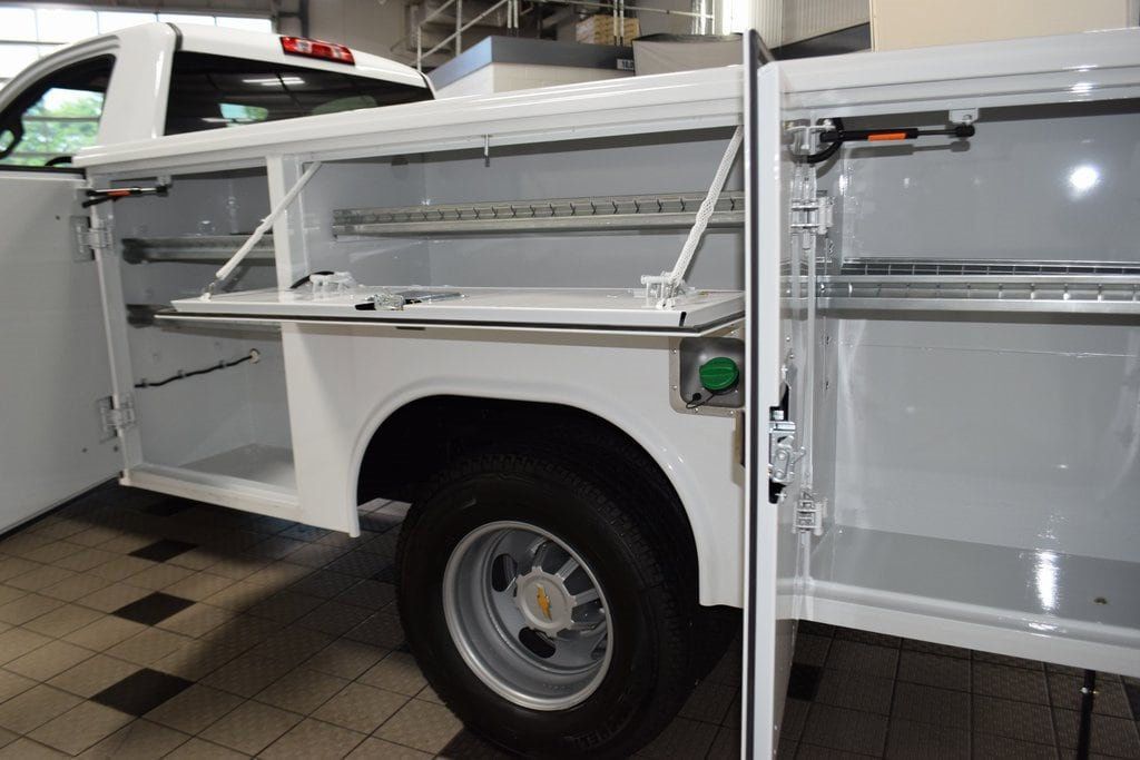 2025 Chevrolet Silverado 3500 HD Chassis Cab Work Truck - 22878996 - 44