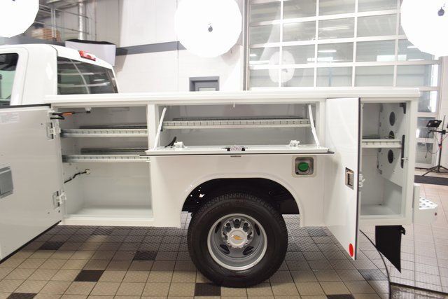 2025 Chevrolet Silverado 3500 HD Chassis Cab Work Truck - 22878997 - 22