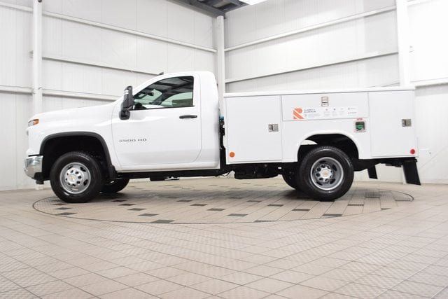 2025 Chevrolet Silverado 3500 HD Chassis Cab Work Truck - 22881944 - 3