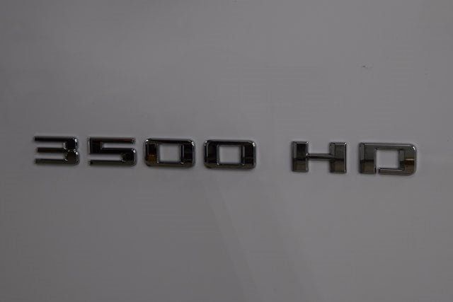 2025 Chevrolet Silverado 3500 HD Chassis Cab Work Truck - 22881946 - 9