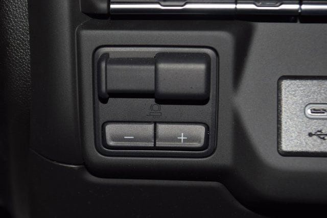 2025 Chevrolet Silverado 3500 HD Chassis Cab Work Truck - 22881946 - 22