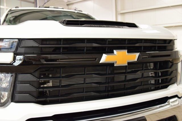 2025 Chevrolet Silverado 3500 HD Chassis Cab Work Truck - 22881947 - 5