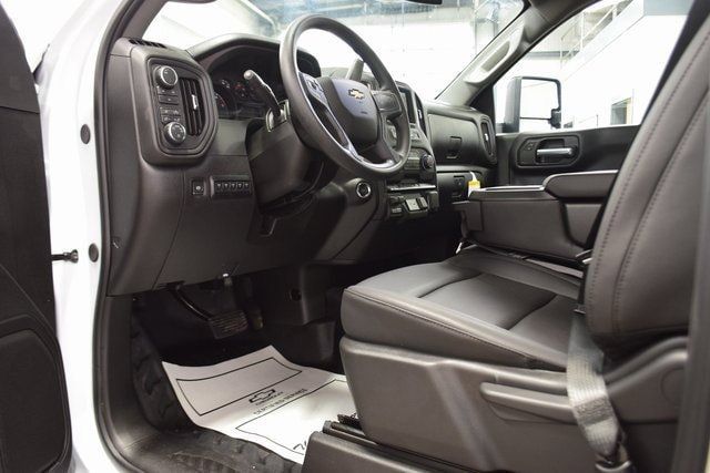 2025 Chevrolet Silverado 3500HD Work Truck photo 12