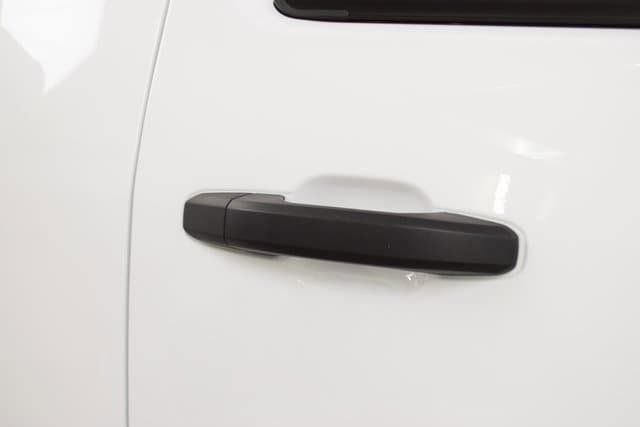 2025 Chevrolet Silverado 3500 HD Chassis Cab Work Truck - 22884816 - 8