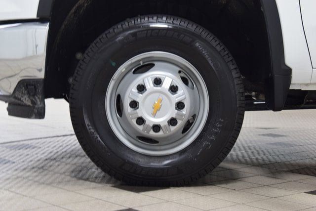 2025 Chevrolet Silverado 3500HD Work Truck photo 9