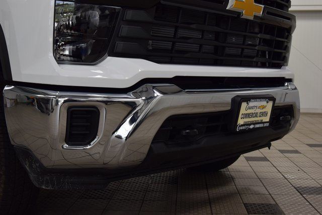 2025 Chevrolet Silverado 3500HD Work Truck photo 7