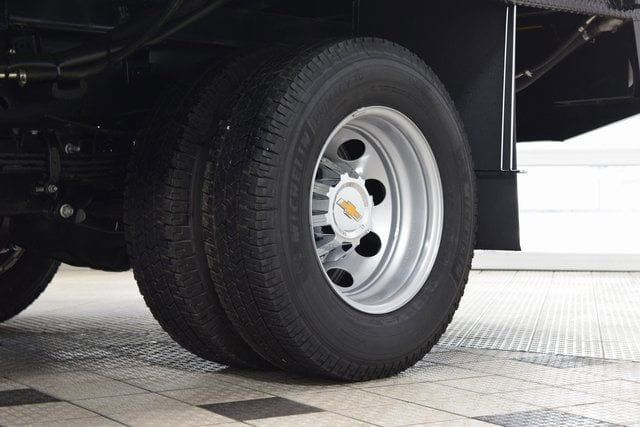 2025 Chevrolet Silverado 3500 HD Chassis Cab Work Truck - 22894730 - 17