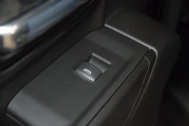 2025 Chevrolet Silverado 3500 HD Chassis Cab Work Truck - 22894730 - 33