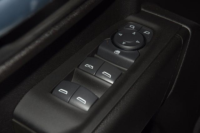 2025 Chevrolet Silverado 3500HD Work Truck photo 30