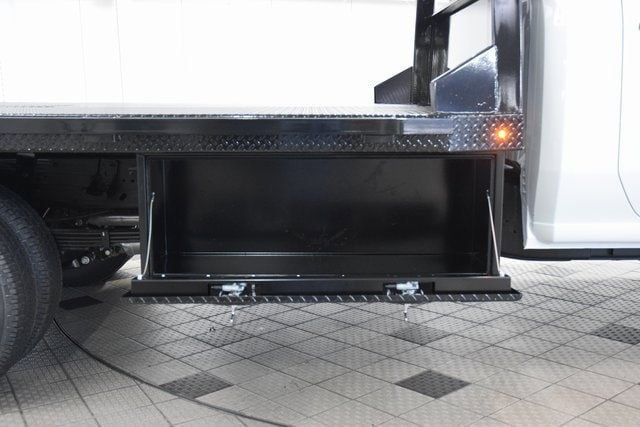 2025 Chevrolet Silverado 3500 HD Chassis Cab Work Truck - 22894732 - 37
