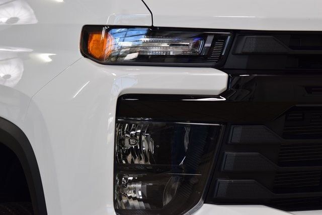 2025 Chevrolet Silverado 3500HD Work Truck photo 6
