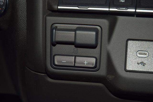 2025 Chevrolet Silverado 3500HD Work Truck photo 19