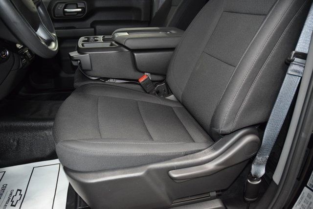 2025 Chevrolet Silverado 3500HD Work Truck photo 24
