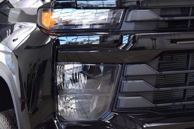 2025 Chevrolet Silverado 3500HD Work Truck photo 6