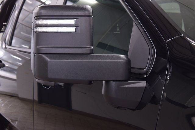 2025 Chevrolet Silverado 3500 HD Chassis Cab Work Truck - 22896968 - 10