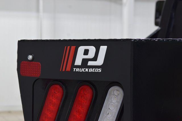 2025 Chevrolet Silverado 3500 HD Chassis Cab Work Truck - 22896968 - 14